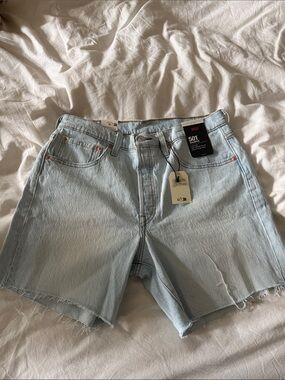 Levi's Light Blue 501 High-Rise Raw-Hem Jean Shorts